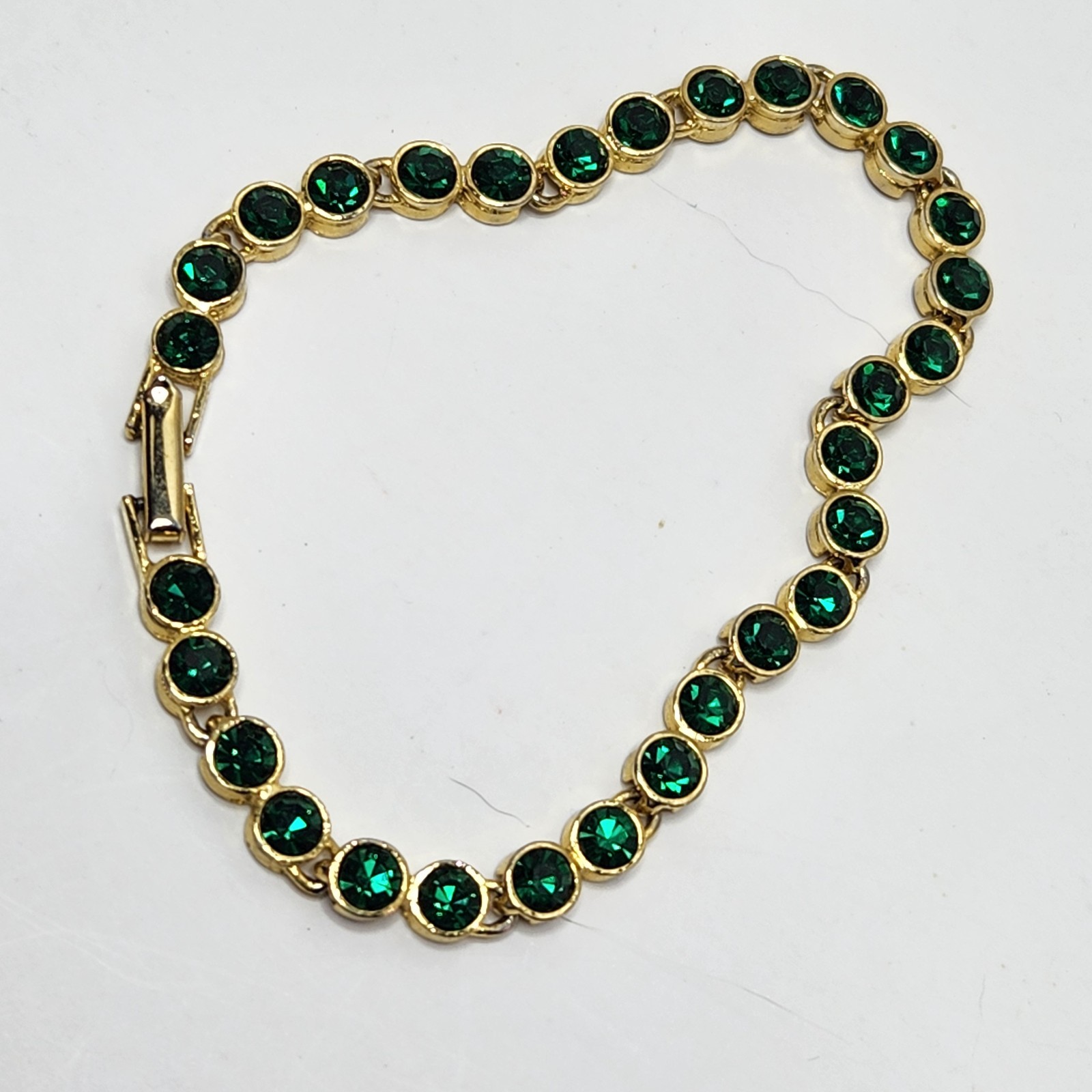 Vintage Emerald Green Rhinestone Goldtone Bracelet 7″ Earrings 2 Pair May Birth