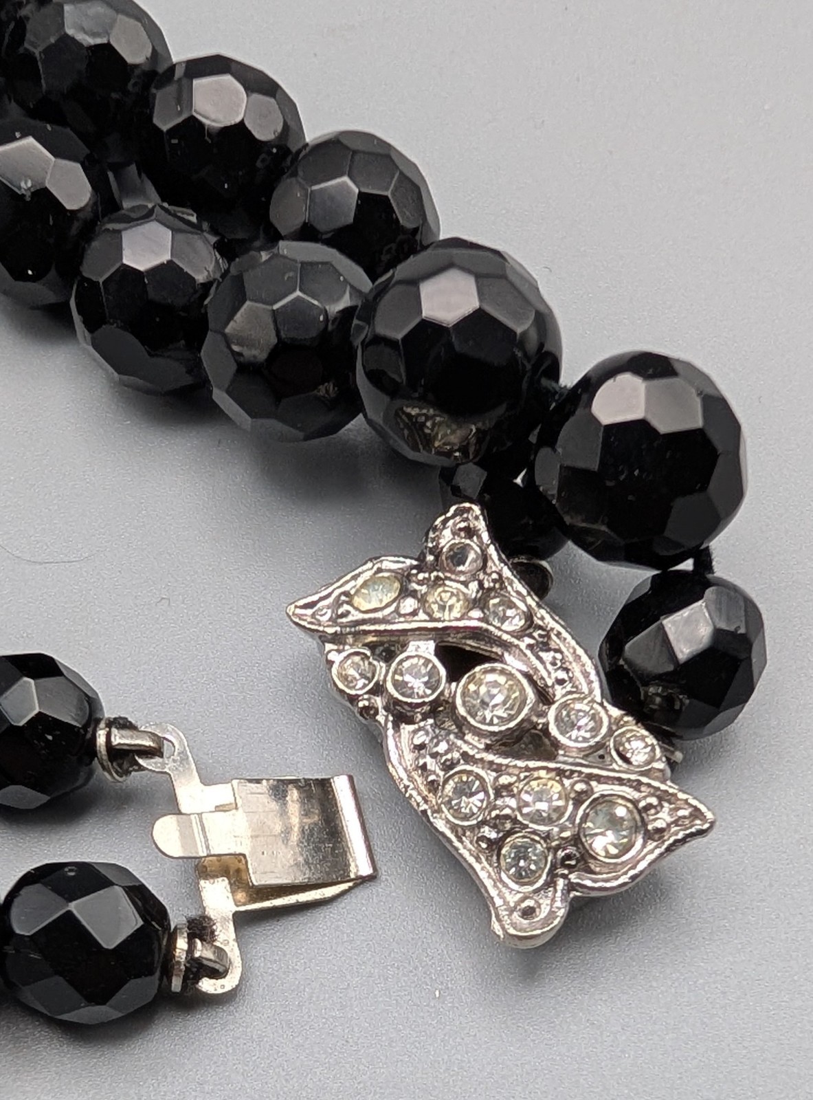 Vintage Black Glass Faceted 3 Strand Bracelet Rhinestone Box Clasp Stunning