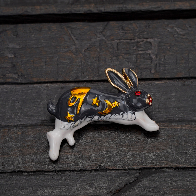 Vintage Rabbit Pearl Enamel Brooch Retro Animal Series Badges Lady Elegant Party