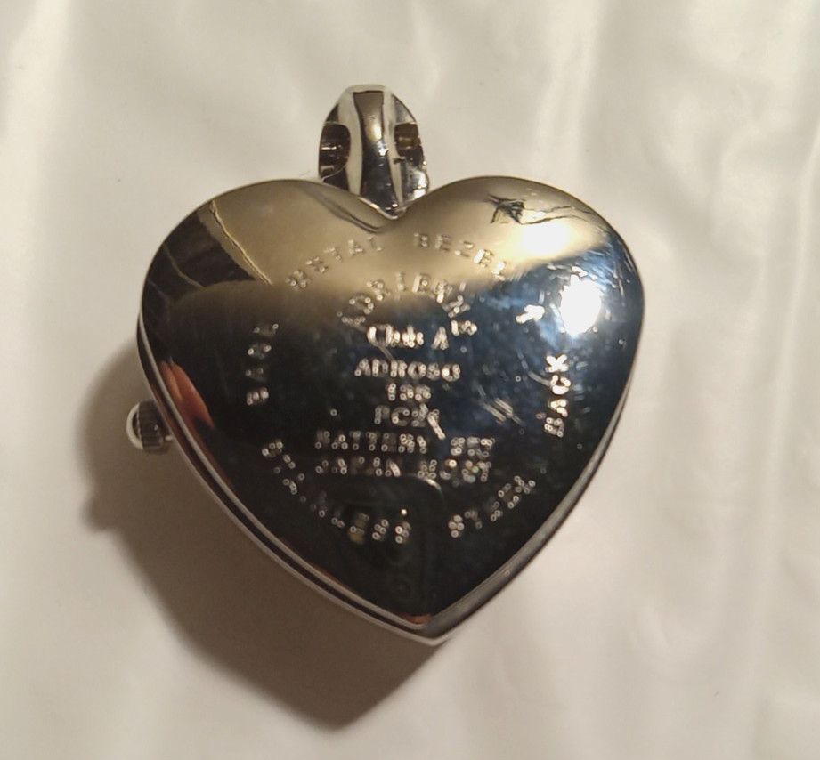 Vintage Clear Rhinestone Heart Shaped Pendant Watch Club A– ADR050