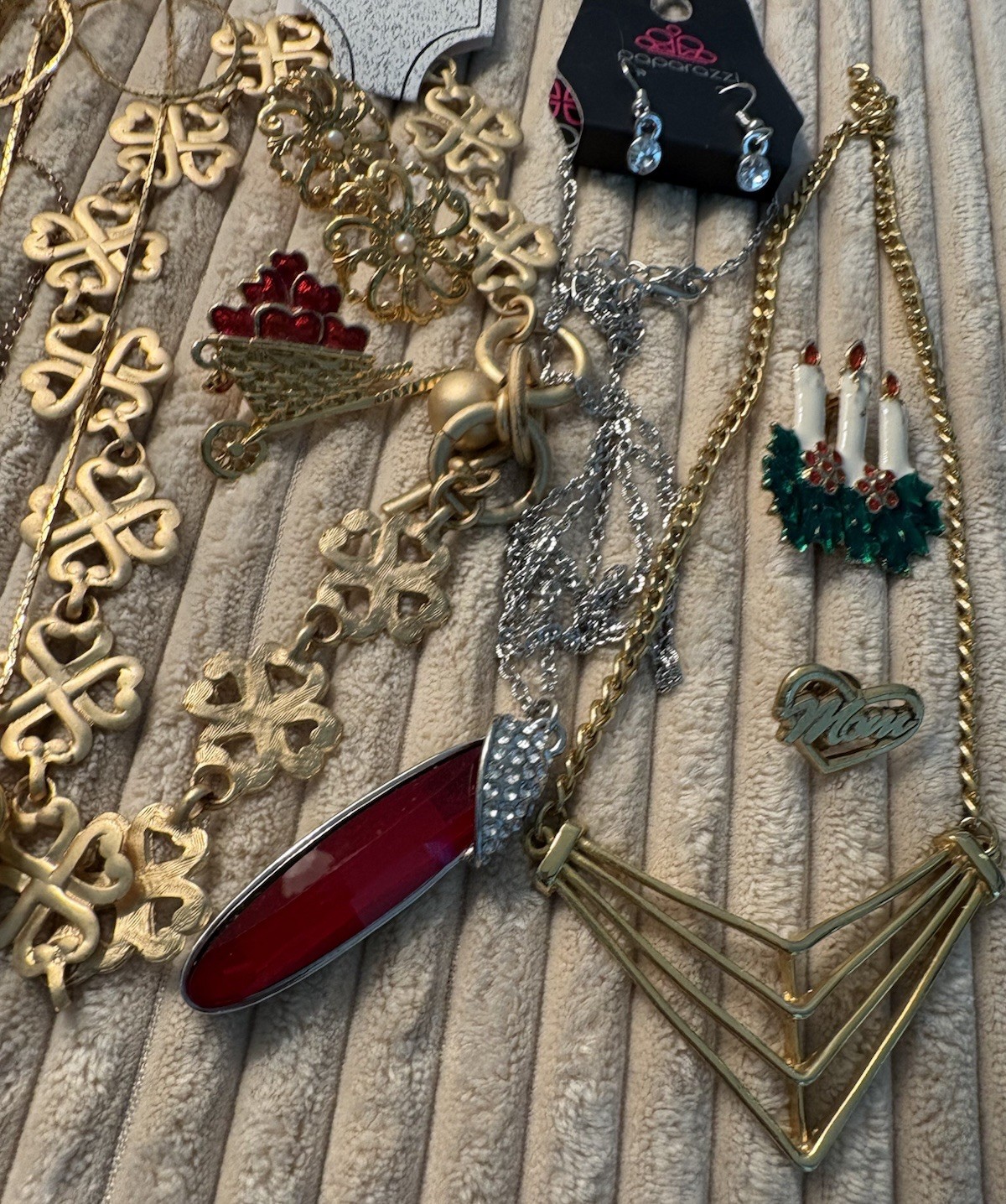 5oz. Vintage To Modern Fashion Jewelry Lot Crafting Costume