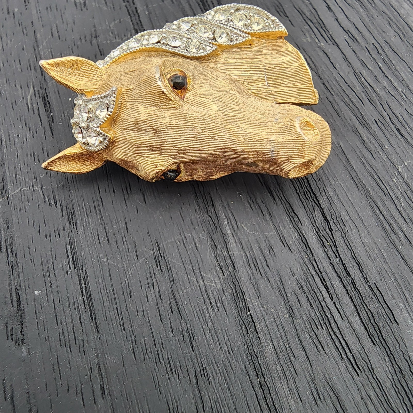 VTG Signed JJ Jonette Jewelry Horse Head Stallion Brooch Gold Tone Rhinestone