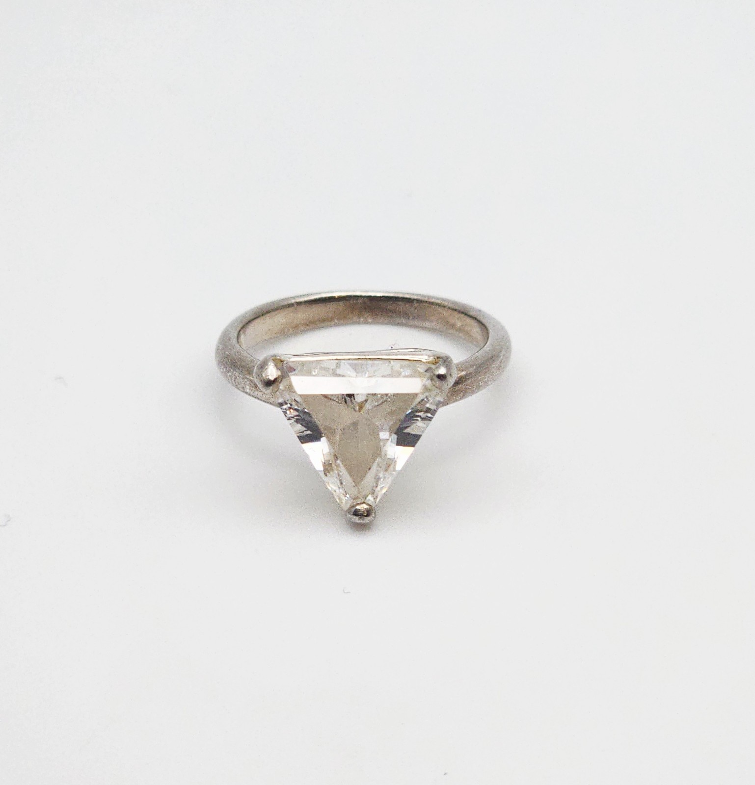Vintage Sterling Silver CZ Trillion Cut Solitare Ring Size 6