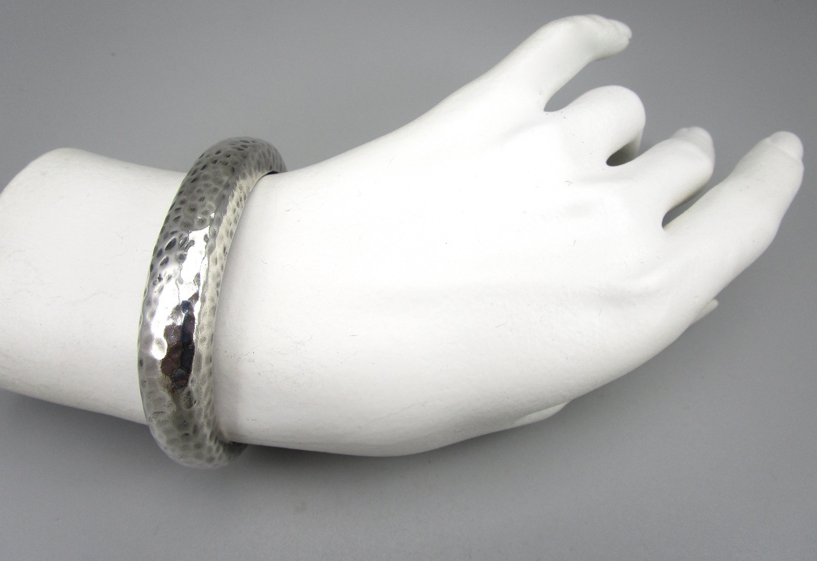 SCARCE DIAN MALOUF STERLING SILVER 14K CUFF BRACELET 40.9G