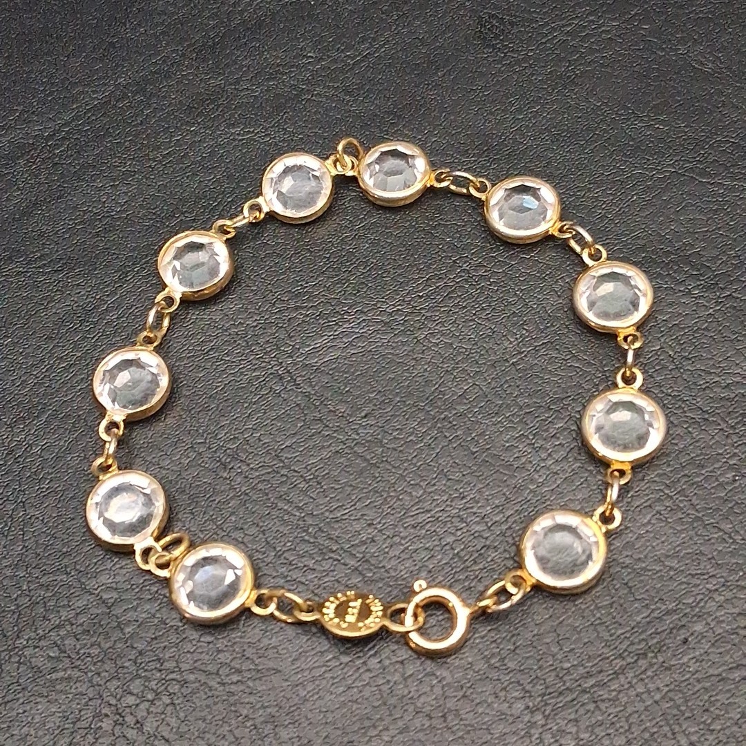Vintage Austrian Crystal USA Link Bracelet Gold Tone. 17.520