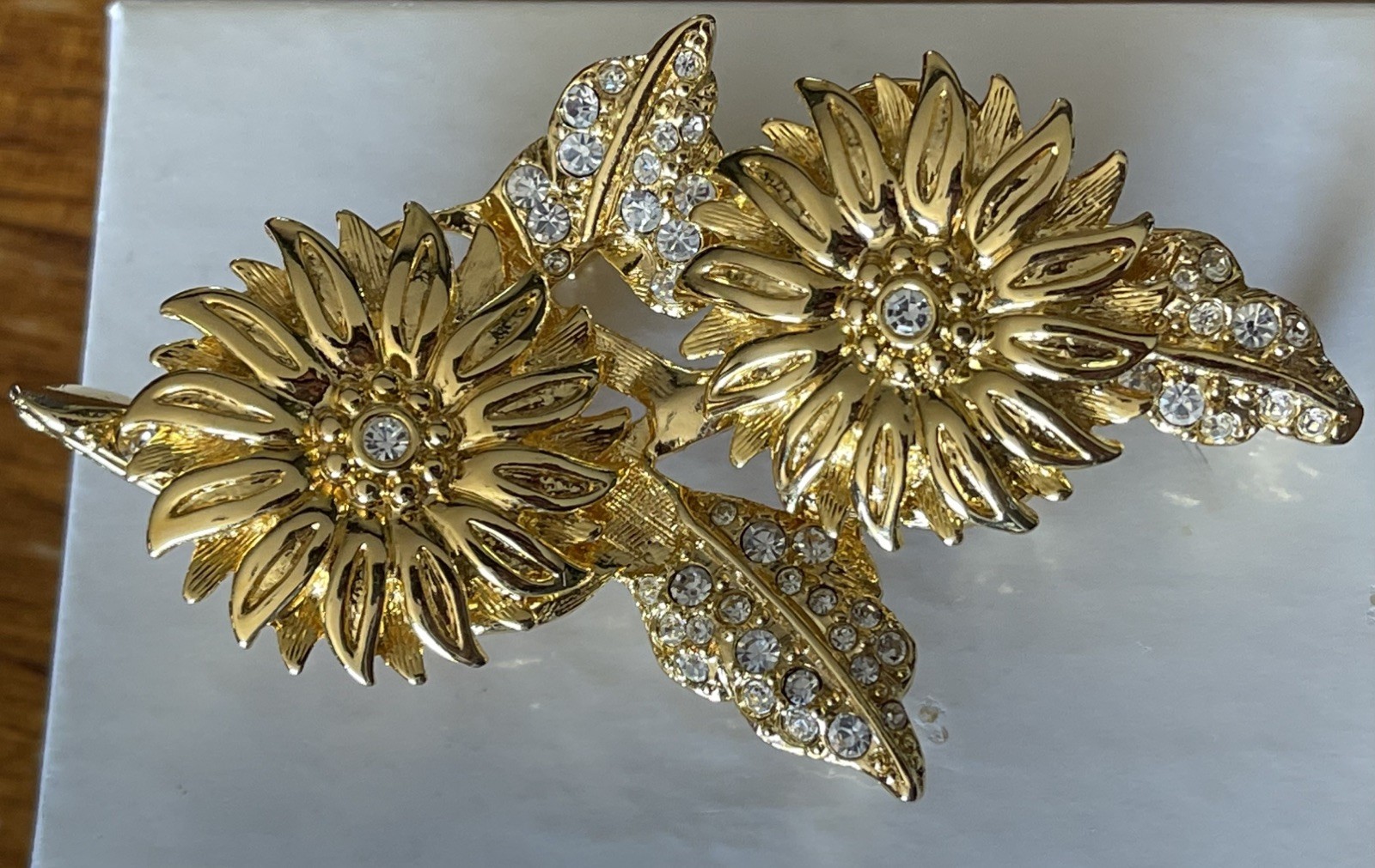 Vtg Joan Rivers Convertible Brooch Clip Earrings Gold Tone Rhinestone Flowers