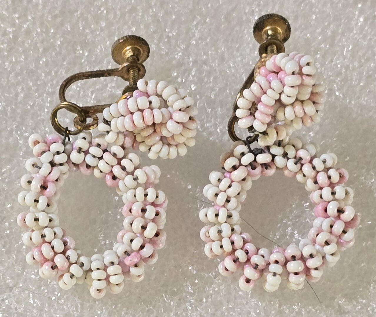 Vintage Pink White Seed Beads Beaded Dangle Drop Hoop Screw Backs Earrings
