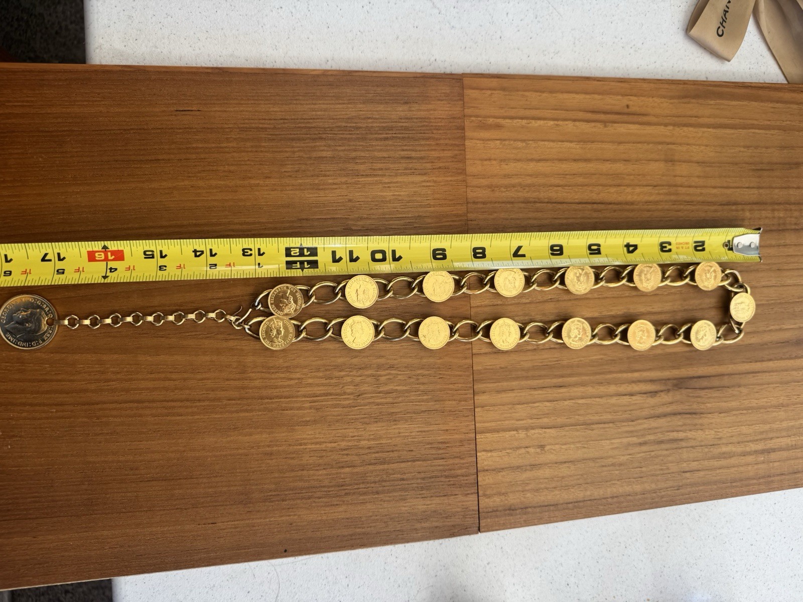 Vintage Gold-Tone Coin Necklace/Belt – Queen Elizabeth II Half Penny Coins-Retro