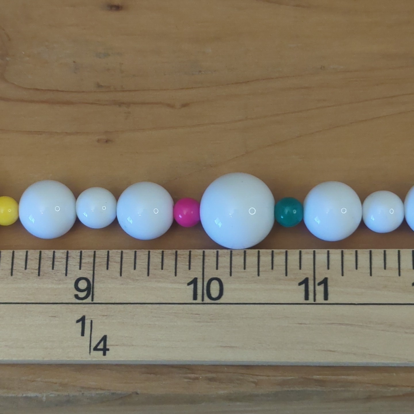 Vintage Chunky White Beaded Statement Necklace Aqua Pink Yellow Retro