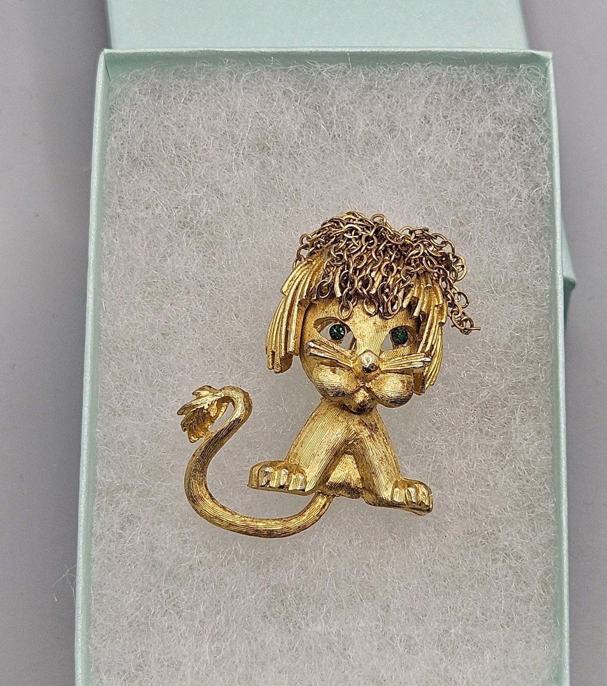 Vintage Gold Plated Rhinestone Lion Cub Brooch Pin Chain Dangle R Mandle Jewelry