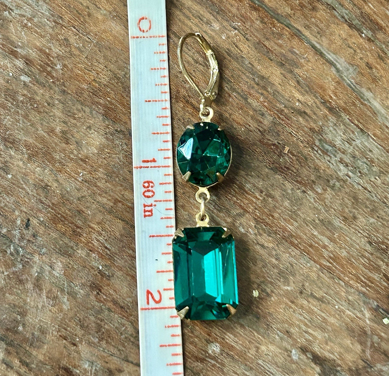 VTG Emerald Green Crystal Rectangular and Round Stone Gold Drop Earrings