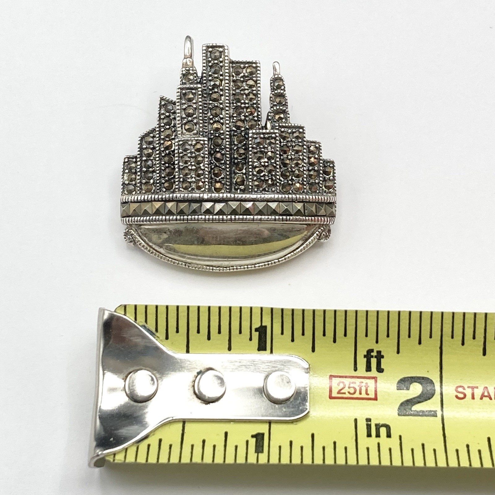 Vintage 925 Sterling Silver DBJ Marcasite New York City Skyline Brooch Pin