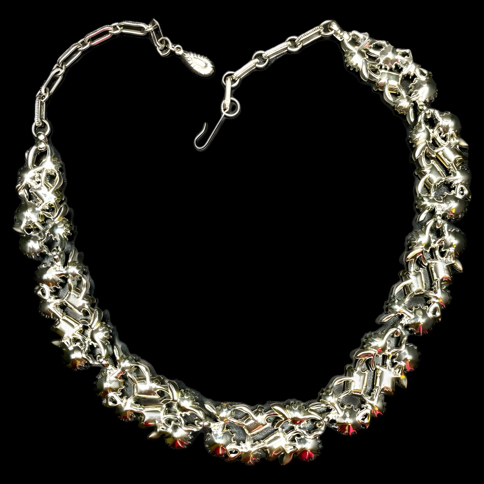 LISNER Colorless 💎 Round And Emerald Cut Floral Rhodium Necklace & Earrings