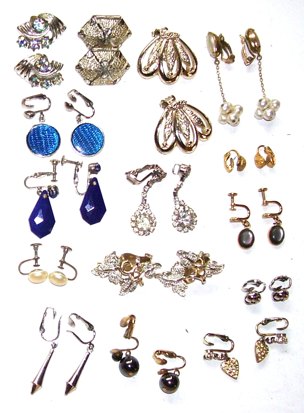 BRACELETS & EARRINGS / VINTAGE / ONE PRICE FOR ALL /  VARIOUS STONES AND METALS