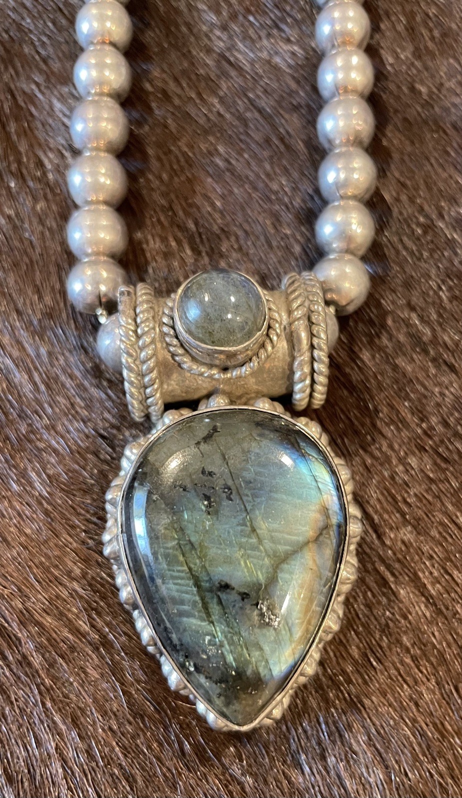 Vintage 24″ Sterling Bead Necklace with Pendant