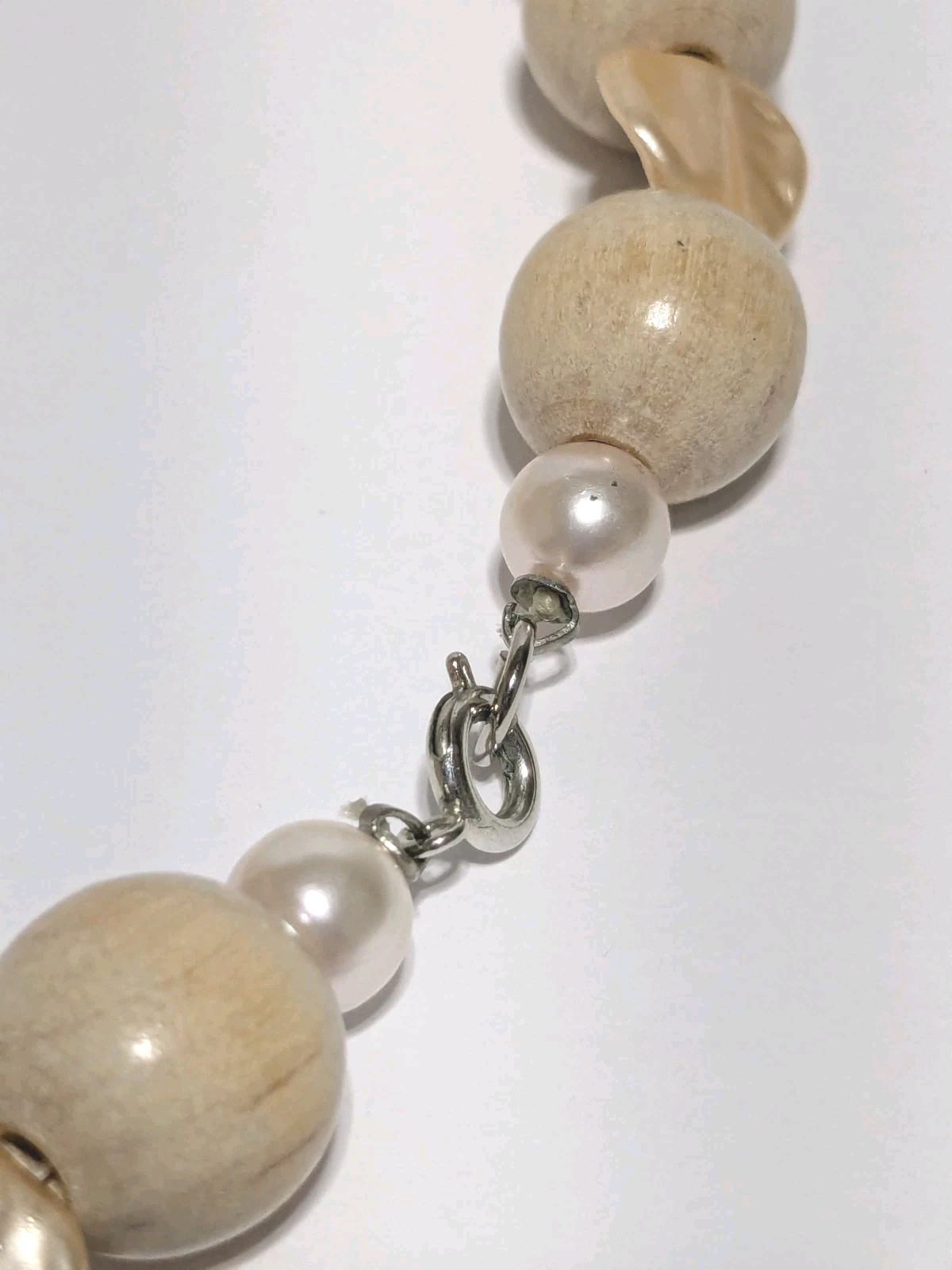 Vintage Wood Bead, Shell & Imitation Pearl Necklace. Light Colors 14″. BOHO