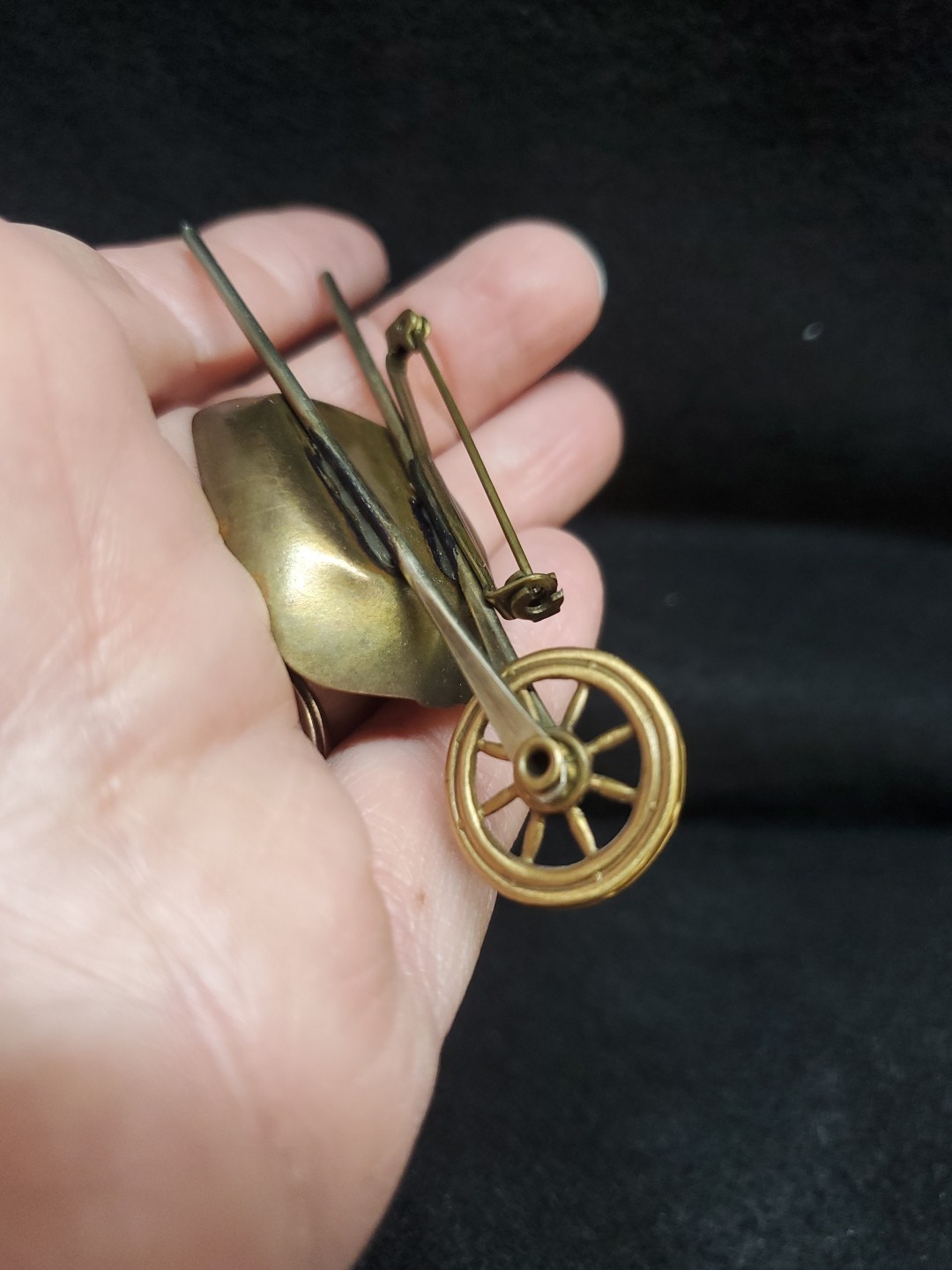 Vintage Brass & Metal Wheelbarrow Brooch Pin 3.25” x 1.25” Collectible Novelty