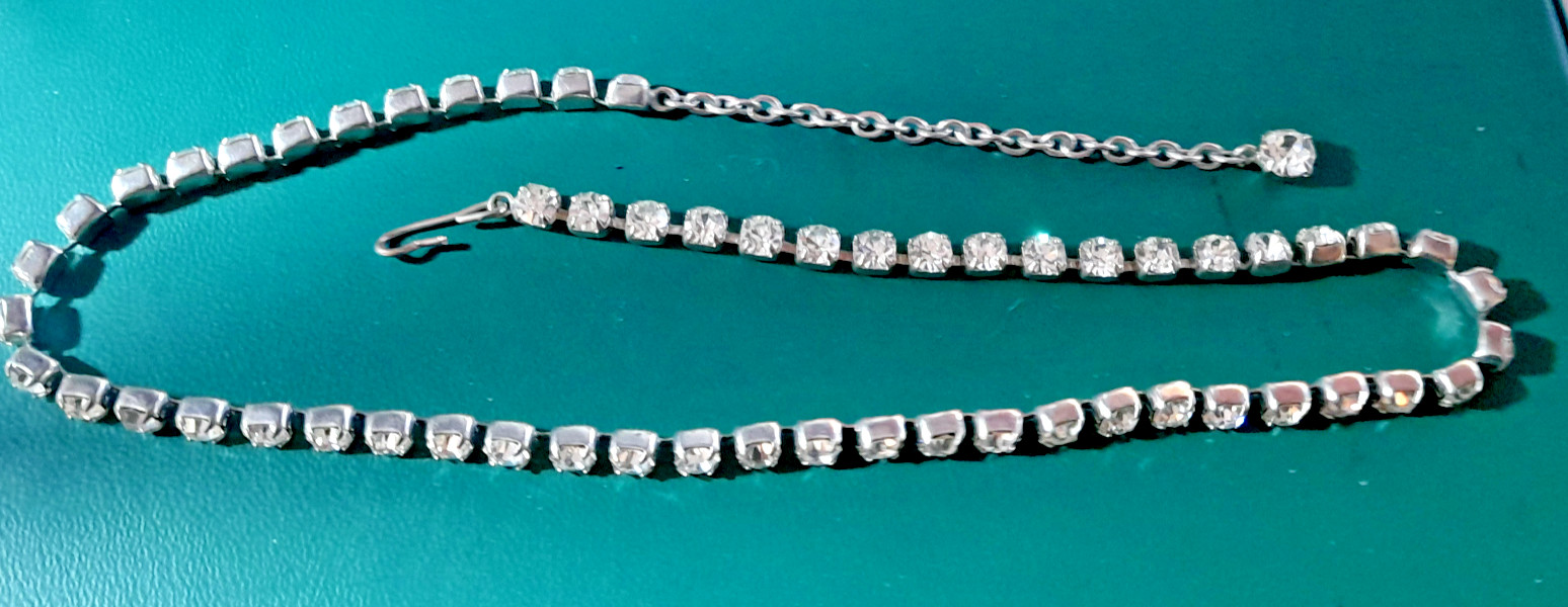 VINTAGE 1930’s-1950’s SPARKLY RHINESTONE NECKLACE #AA