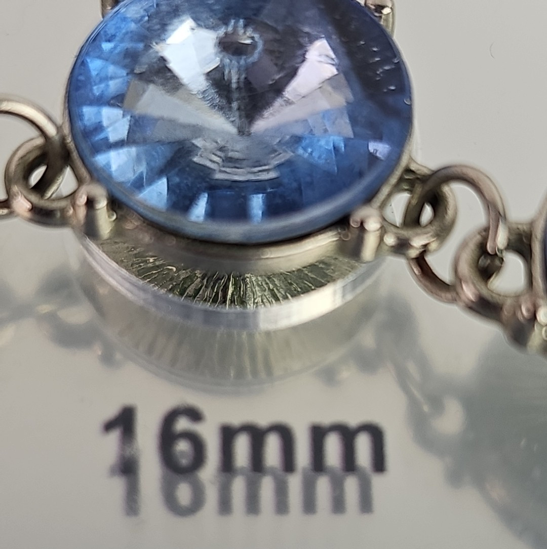 Vintage Light Blue Necklace Faceted Prong Acrylic Stone Silver Tone 20 inch Read