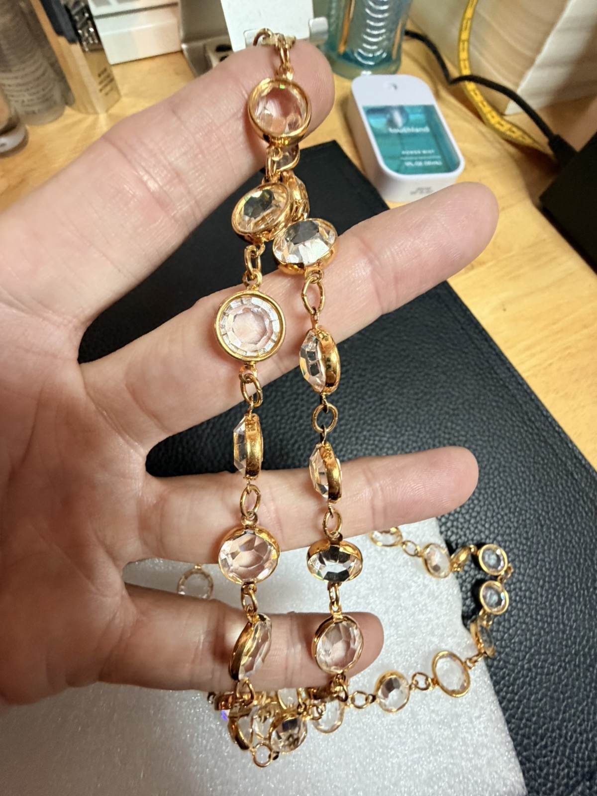 Vintage AUSTRIAN CRYSTAL USA – Gold tone Clear Bezel Crystals 35” Necklace