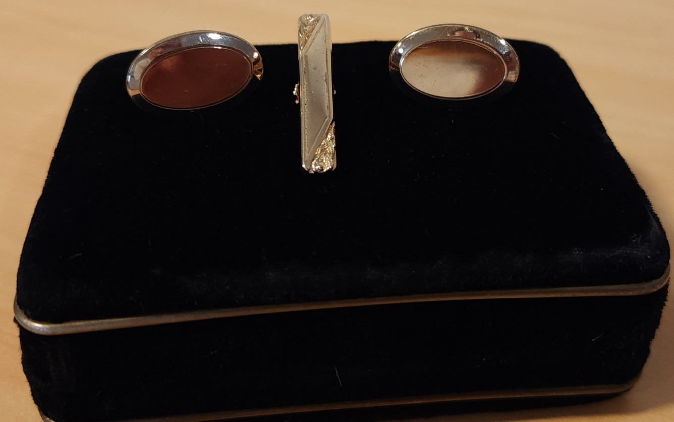 Vintage Swank 12K Gold Filled Cuff Links & Anson Tie Clip