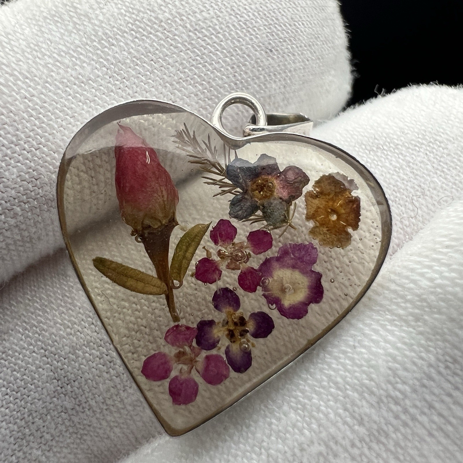 Vintage ATI Mexico Sterling Silver Dried Flowers In Resin Heart Pendant Signed