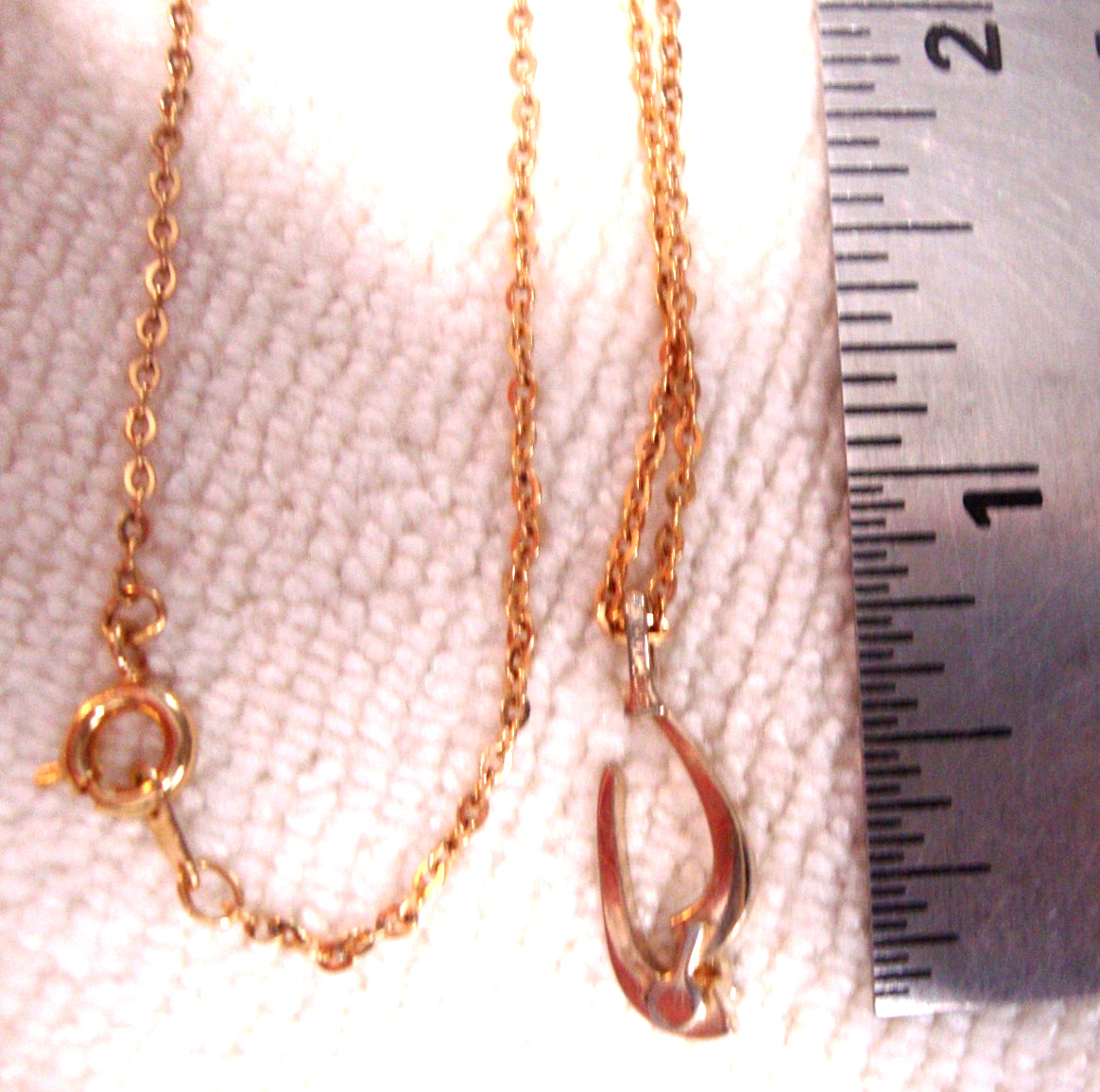 Vintage 14K Gold Filled Solitaire Pendant Faux Diamond Signed DEC with 17″ Chain