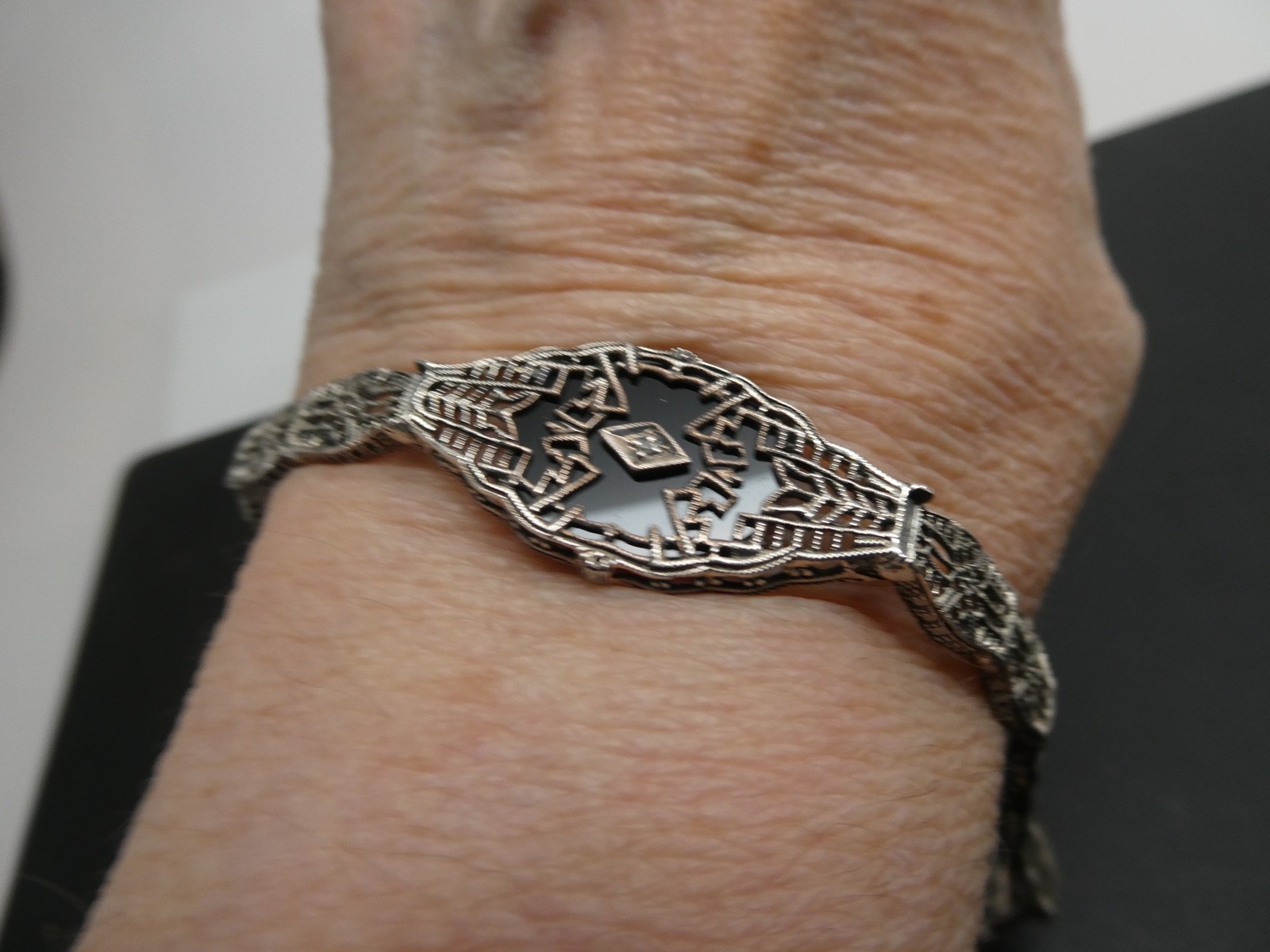 Vintage Diamond & Onyx Sterling 925 Filigree Tennis Style Bracelet Size 6 3/4″