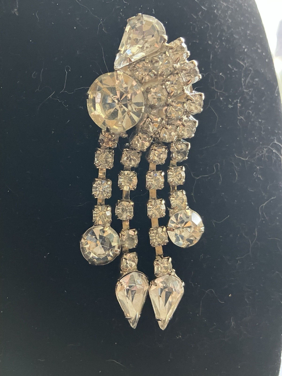 Vintage Silver Toned Rhinestone Jewelry Set Necklace, Earrings, and Brooch