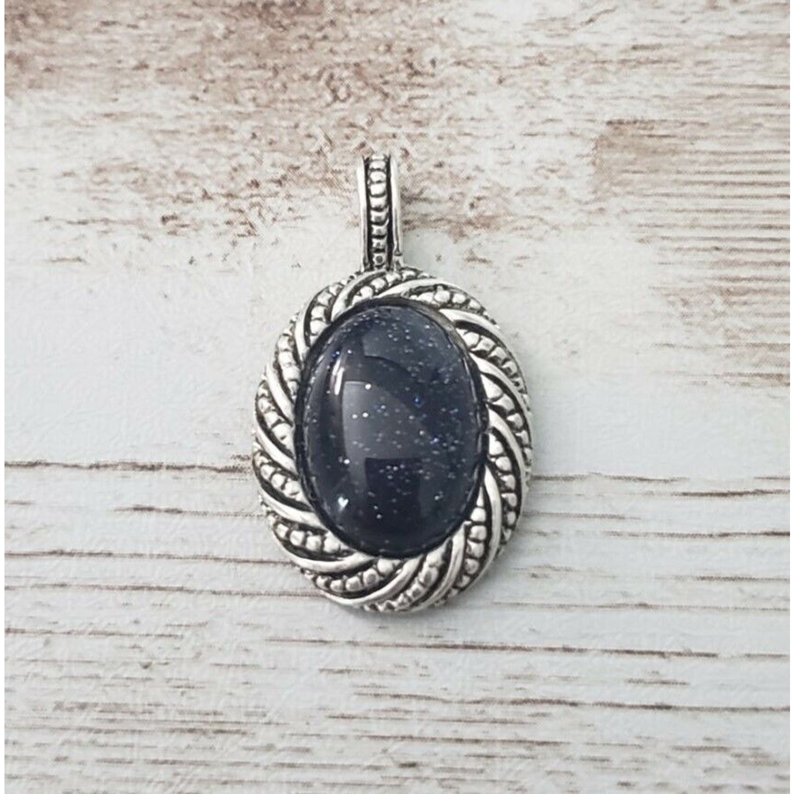 Vintage Pendant – Midnight Blue with Silver Tone Halo – No Chain Included