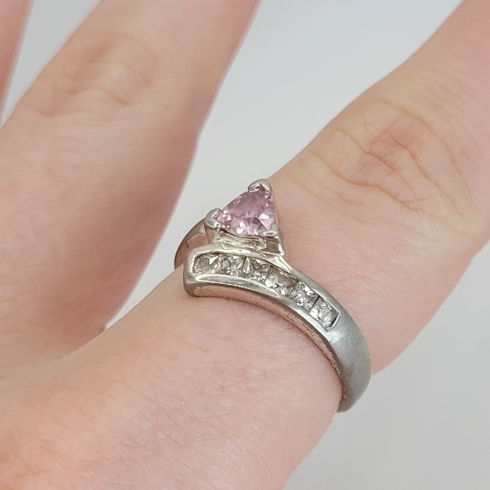 Vintage IBB 925 Sterling Silver Trillion Cut Pink CZ Bypass Ring Size 6.75