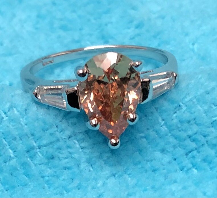 Sterling Silver – Amber Citrine Color Pear Shape Cubic Zirconia Shiny Band Ring