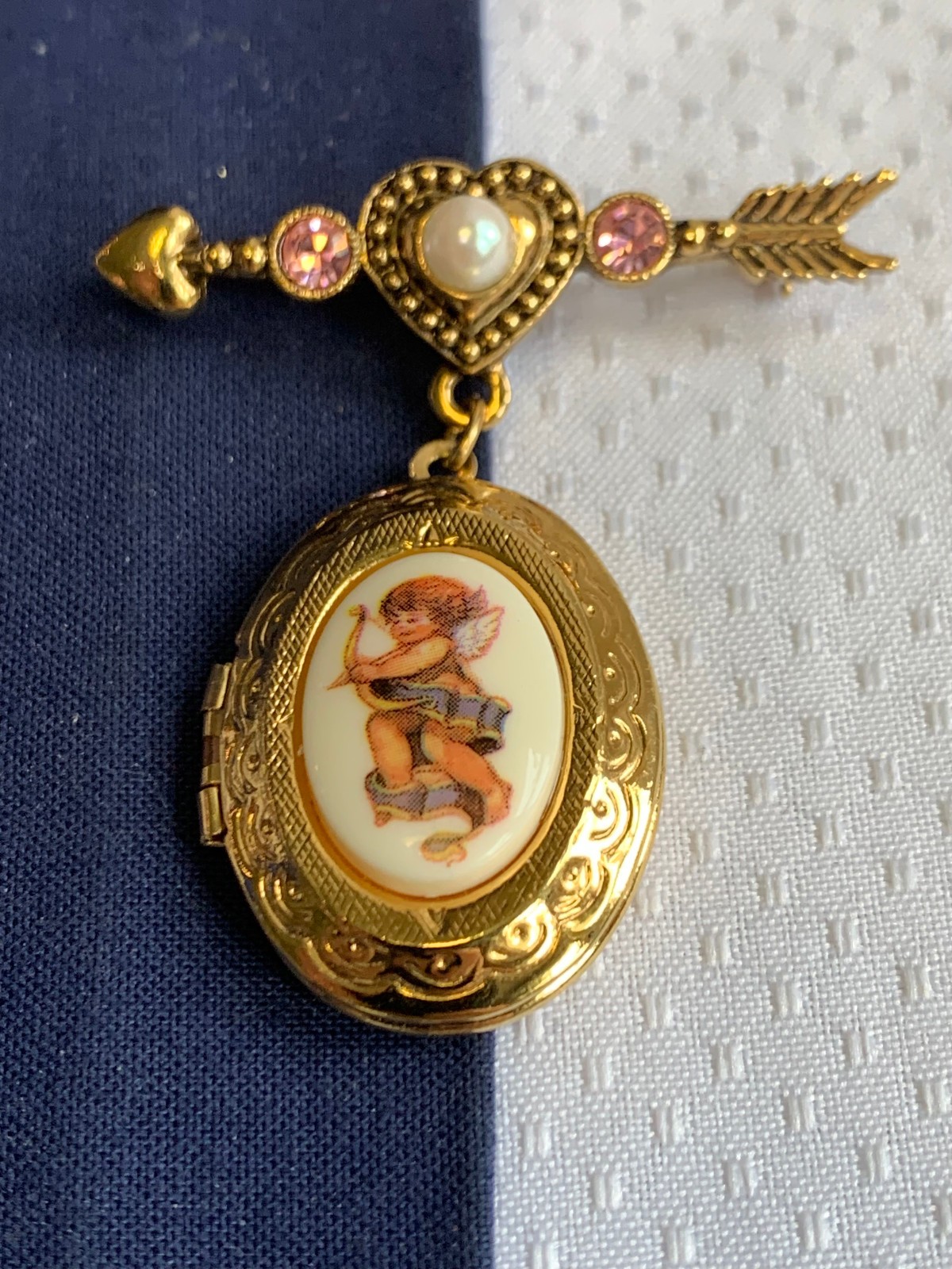 Vtg Brooch Lot DoneGal Barlow Napier Sarah Cov Avon Scatter Pins Costume Jewelry