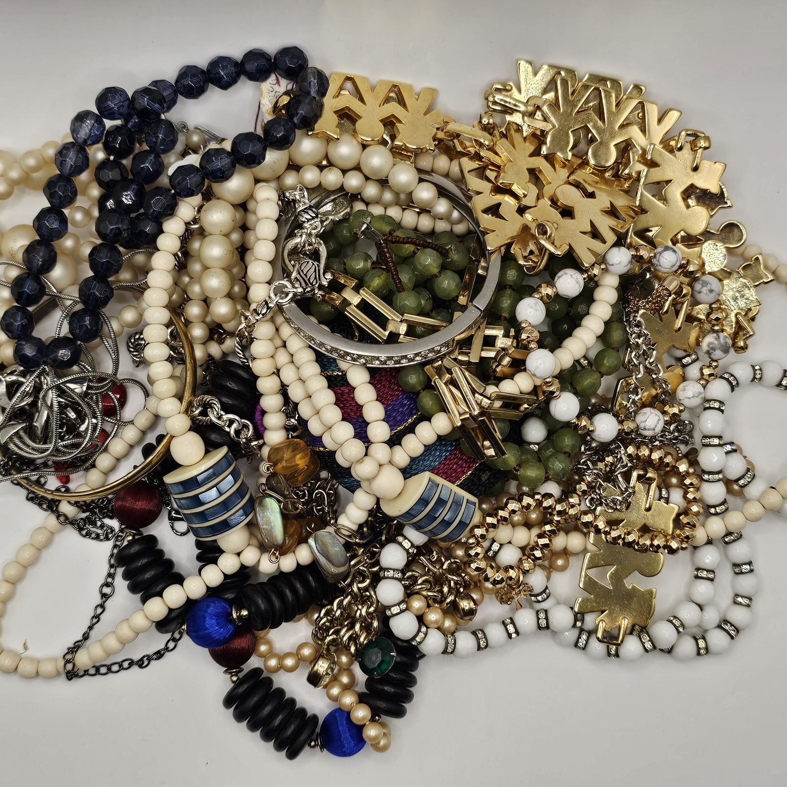 1 Pound VTG To Modern FASHION JEWELRY Lot Wearable Reuse Resell See Description