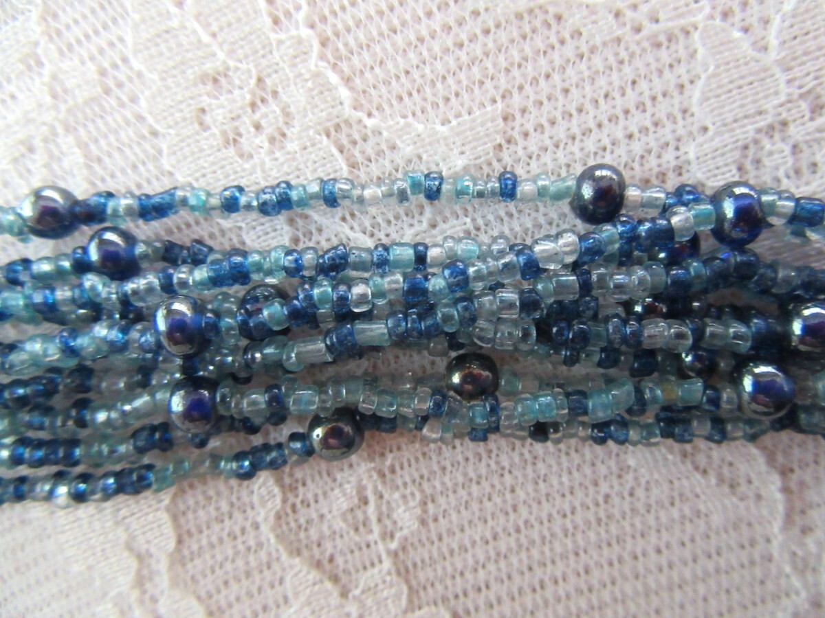 Vintage blue & gray torsade beaded necklace & clip on earrings MCM – Mid Century