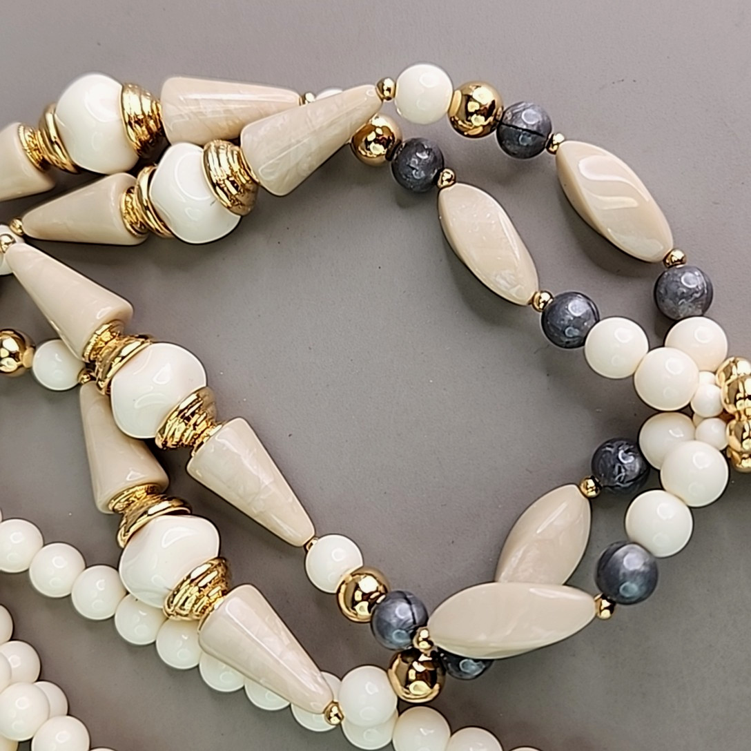 Vintage Trifari Beaded Necklace Acrylic Cream Gray Accents Layered 29″
