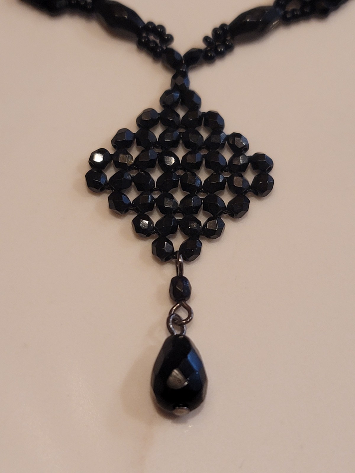 Vintage Black Faceted Bead Necklace Teardrop Pendant Gothic Formal 18″
