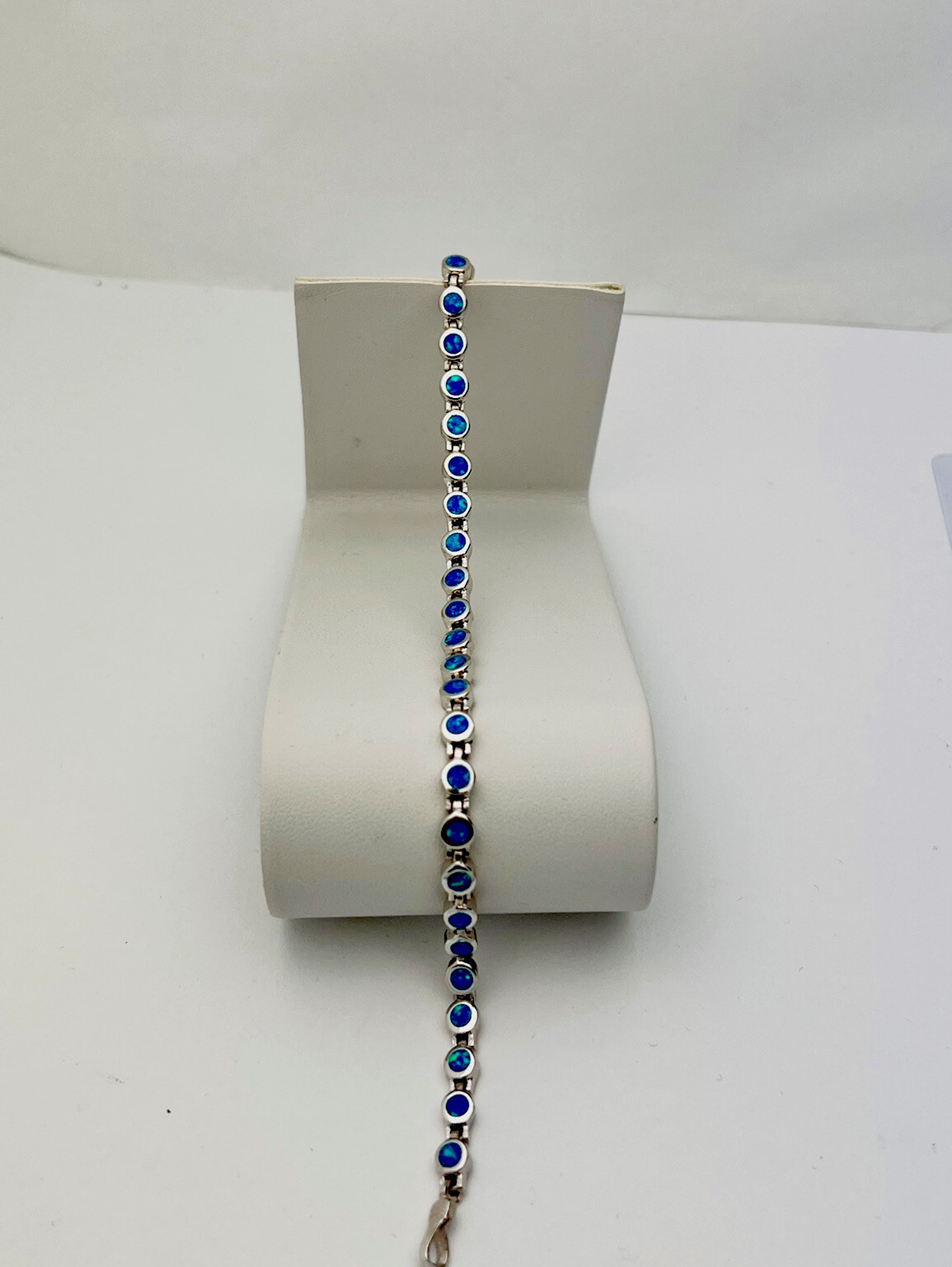 Lab Created Blue Opal 925 Sterling Silver Circle Bracelet 7 3/4”