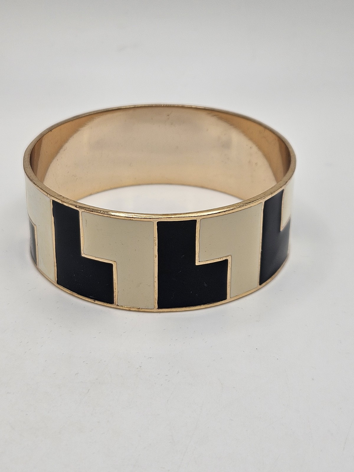 Vintage Gwen Stefani LAMB Black And White Enamel Gold Tone Bangle Bracelet