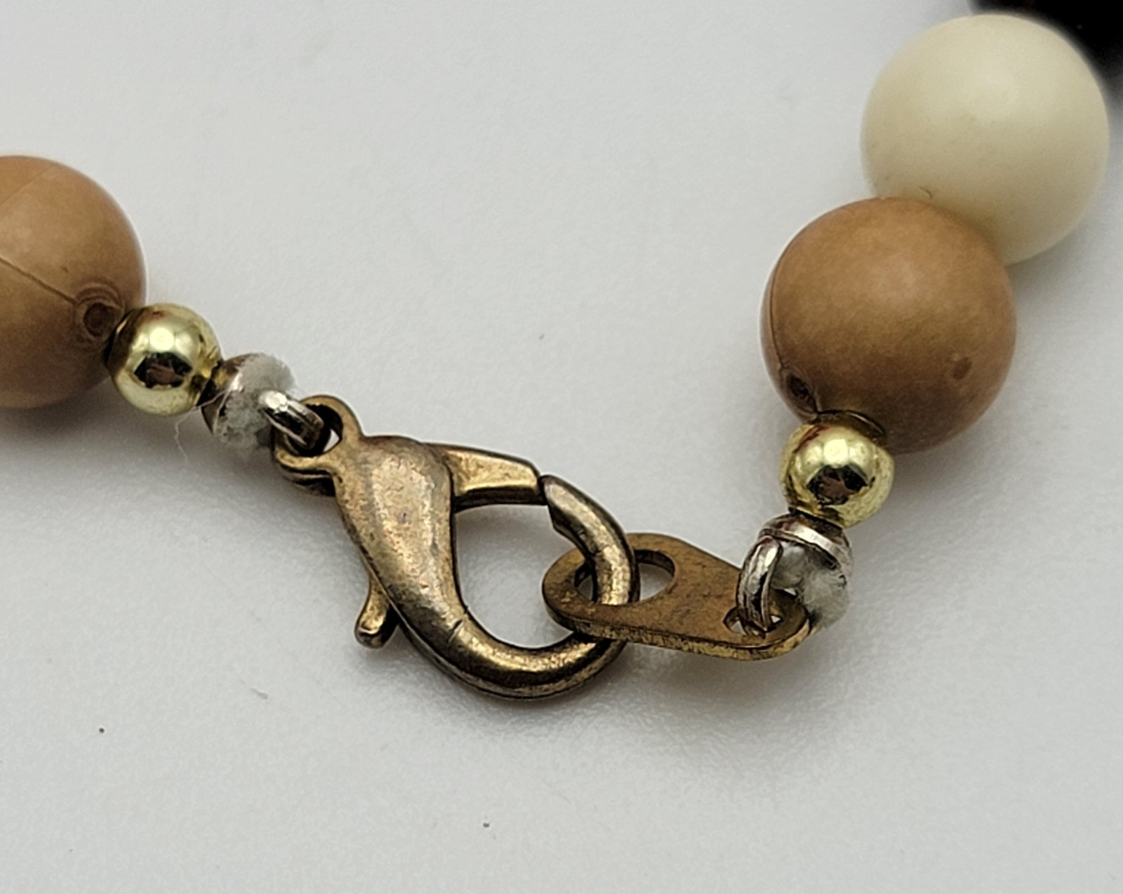 Vintage Earth Tones Lucite And Wood Beaded Necklace 32″ – Elegant Statement