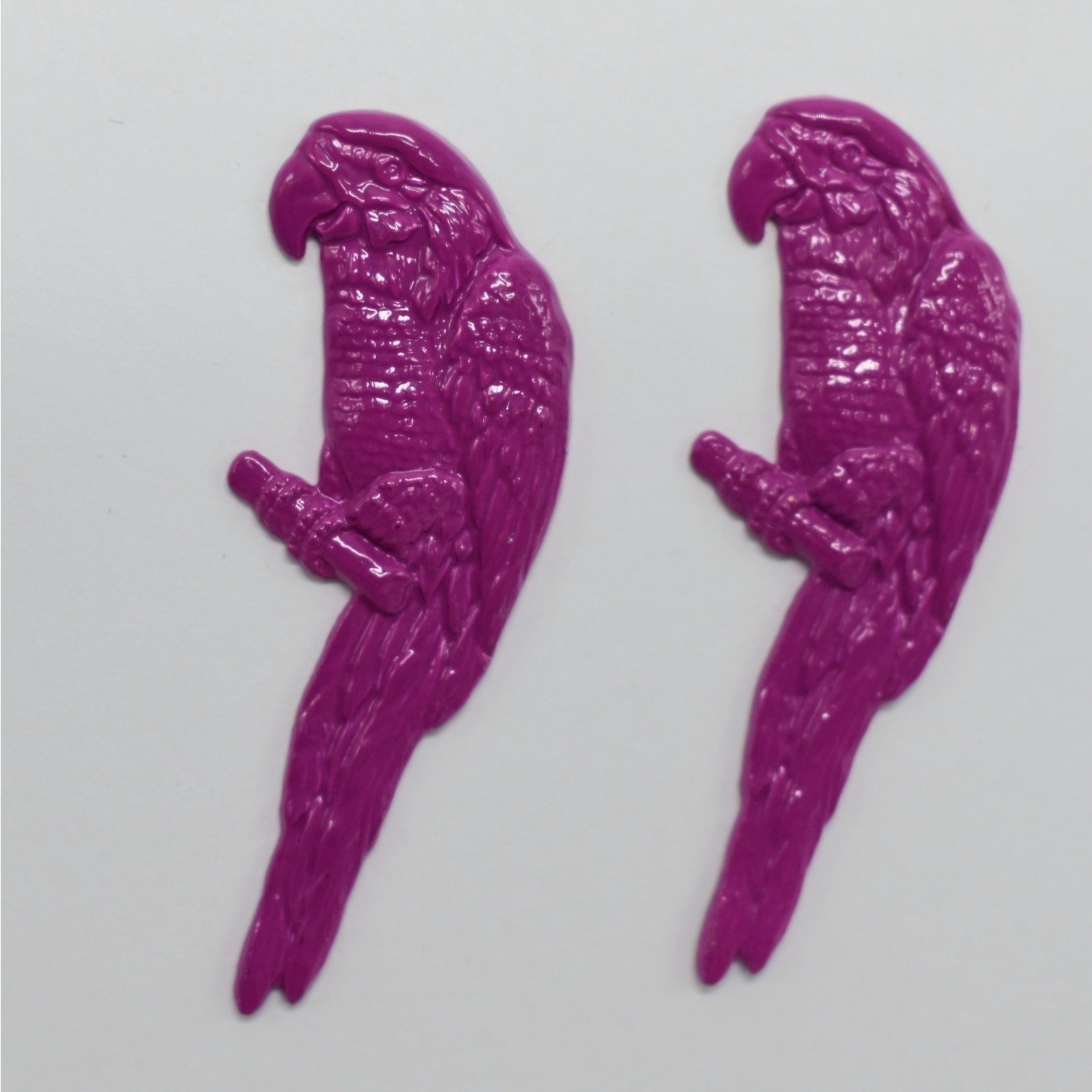 Vintage Magenta Pink Metal Parrot Stud Earrings Tropical Eclectic Maximalist 90s