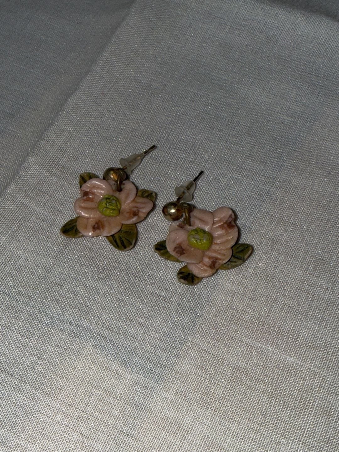 Vintage Hand Painted Dogwood Flower Post Earrings Pink and Green