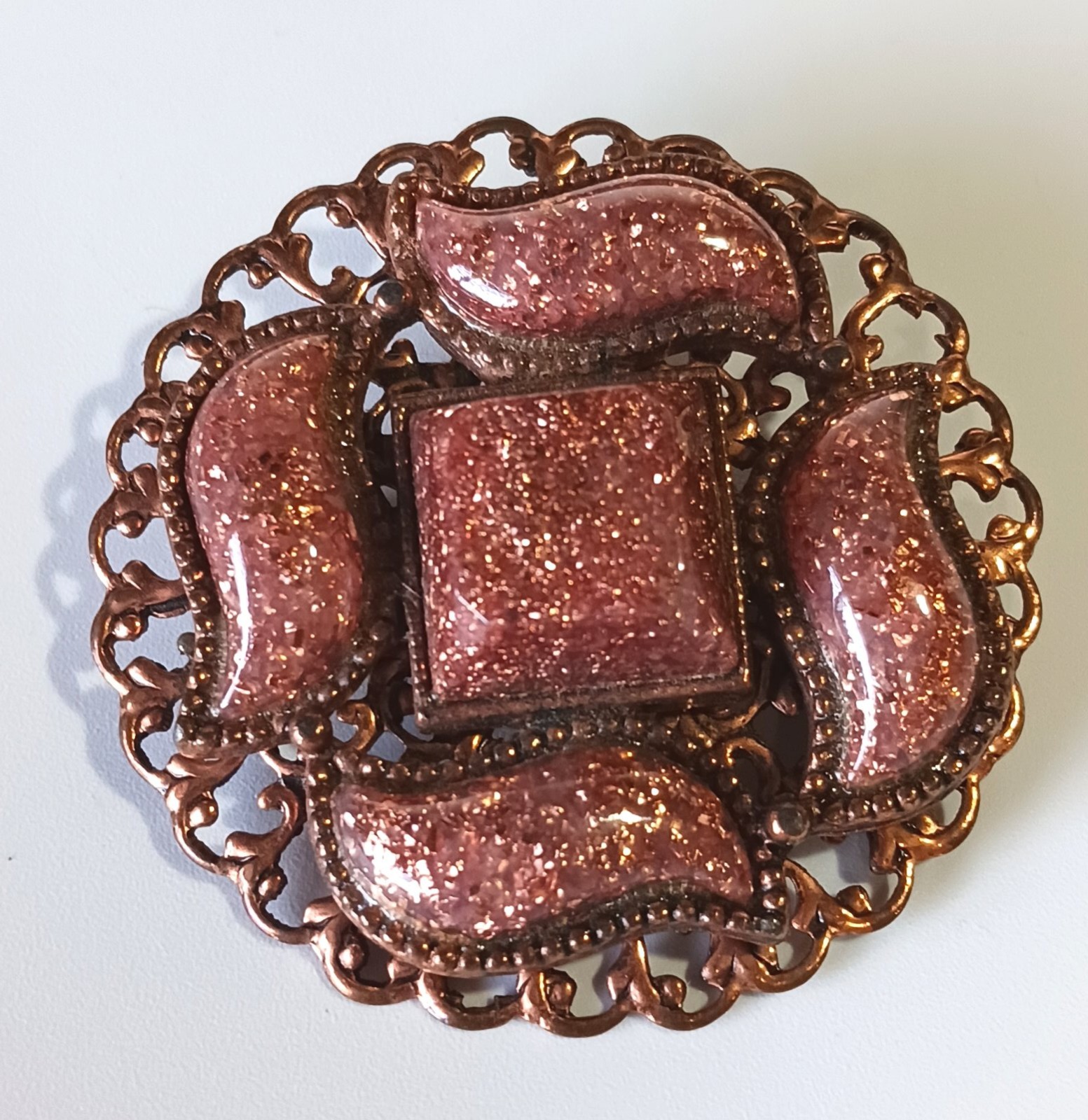 Vintage Filigree Copper? Brooch w Smooth Raised Speckled Goldstone-style Cabs