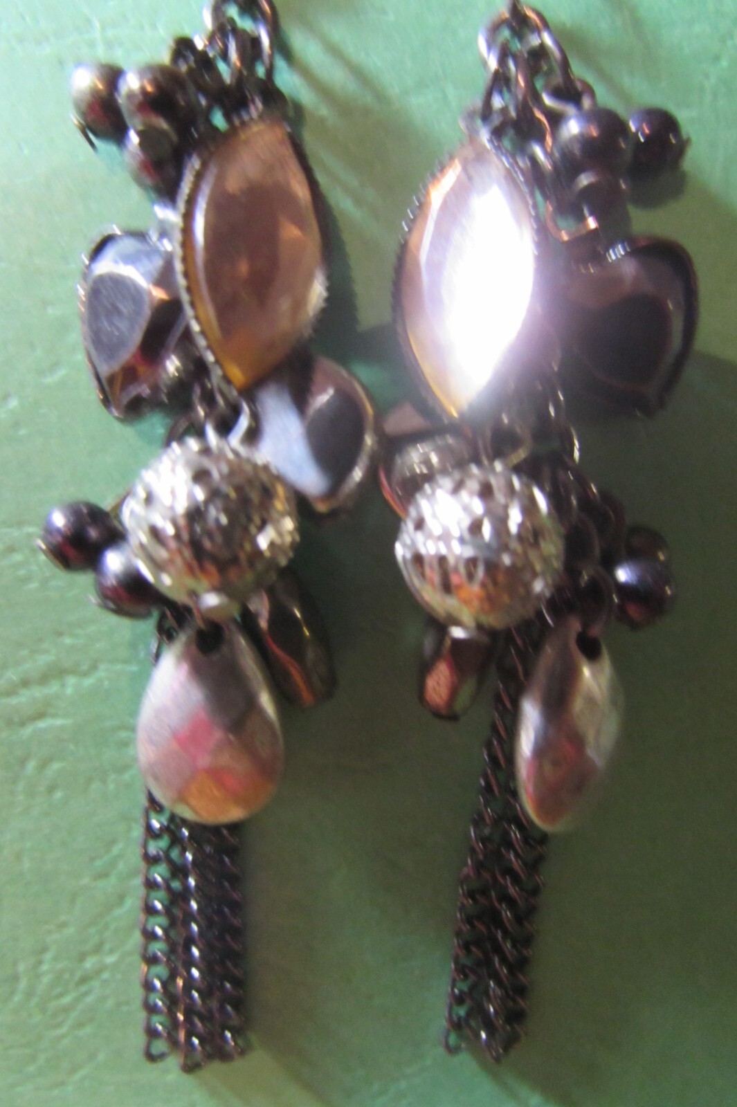 VINTAGE pierced earrings – silvertone/black/amber color metallic – about 3″ long