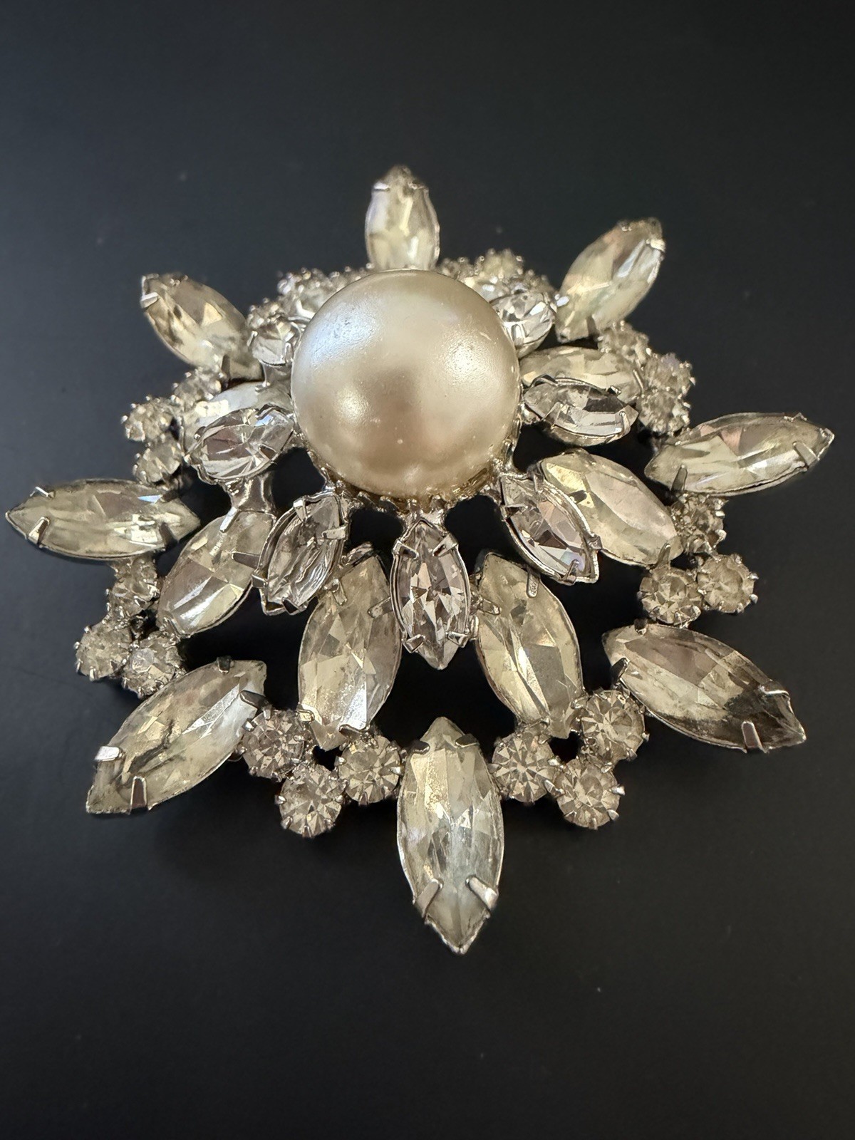 Vintage Starburst White Pearl Clear Rhinestone Silver Tone Pendant