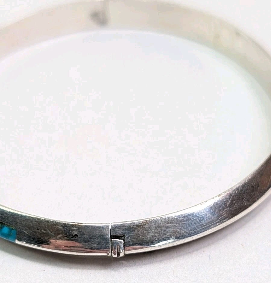 Vintage Turquoise Inlay Bangle Domed Sterling Silver Hinged Opening Size 7.25