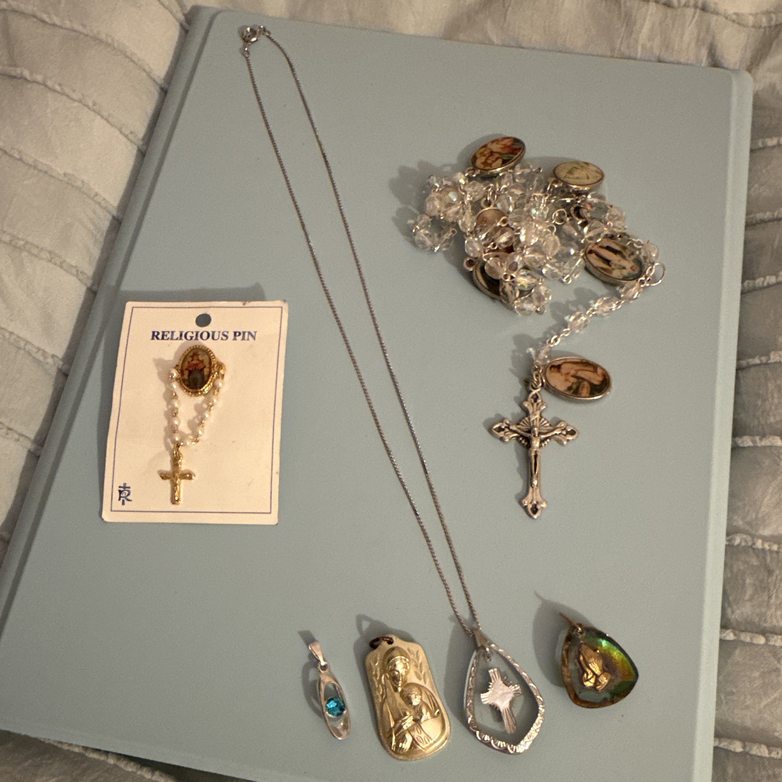 Mixed Lot Religious Jewelry 6pc Necklace Pendants Rosary Pin Silver Gold Metal