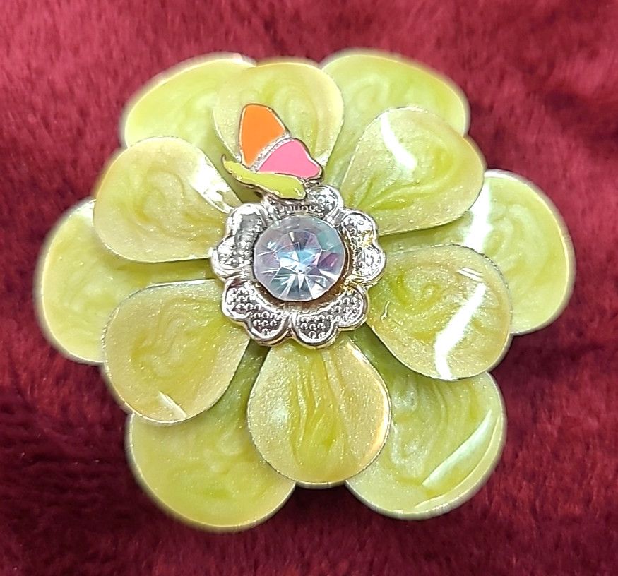 Vintage Lime Green Enamel Flower Broock w Tiny Butterfly