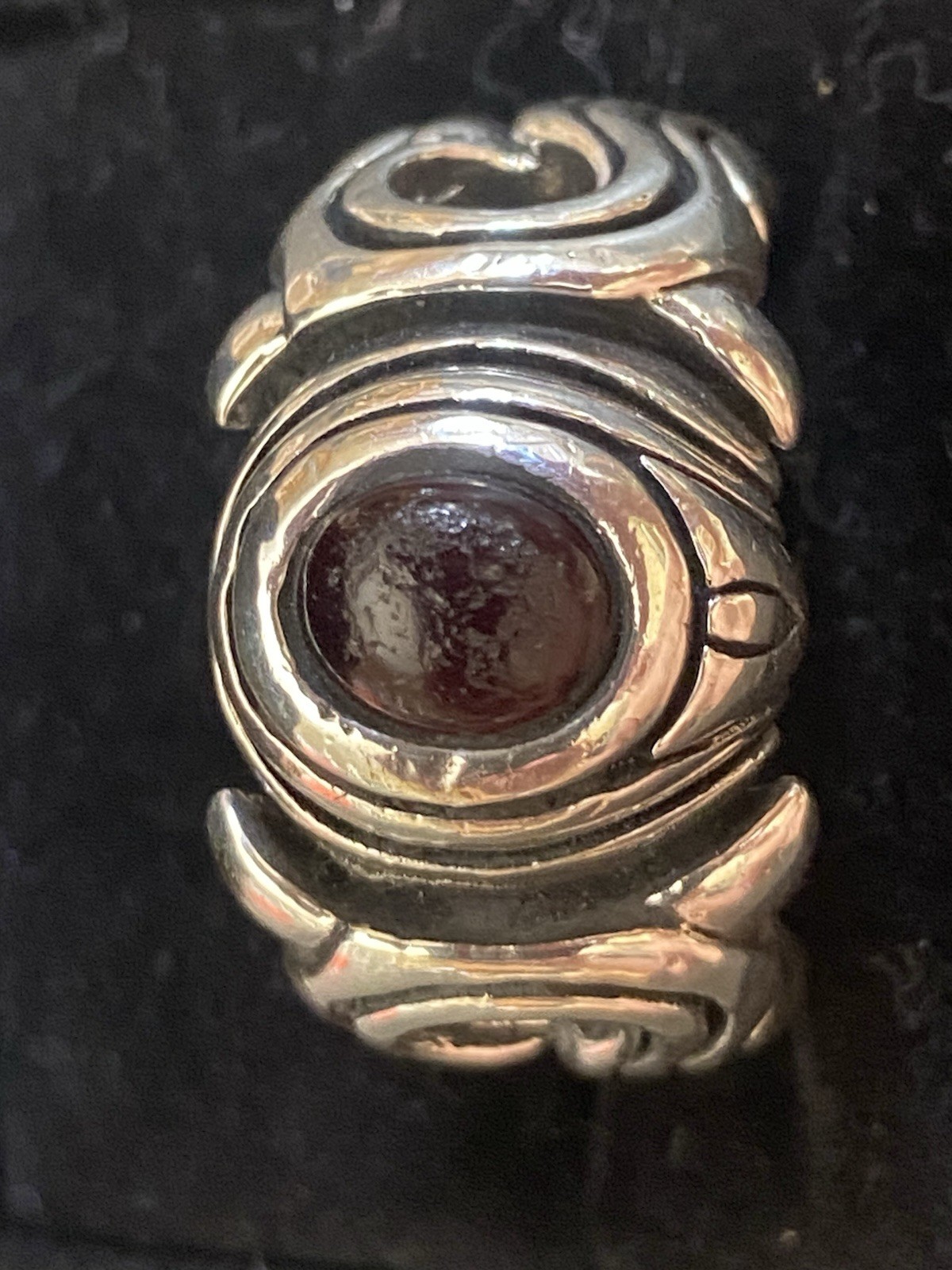 Vintage Heavy Sterling Silver Ring 18 DWT Deep Red Garnet Cabochon Stone