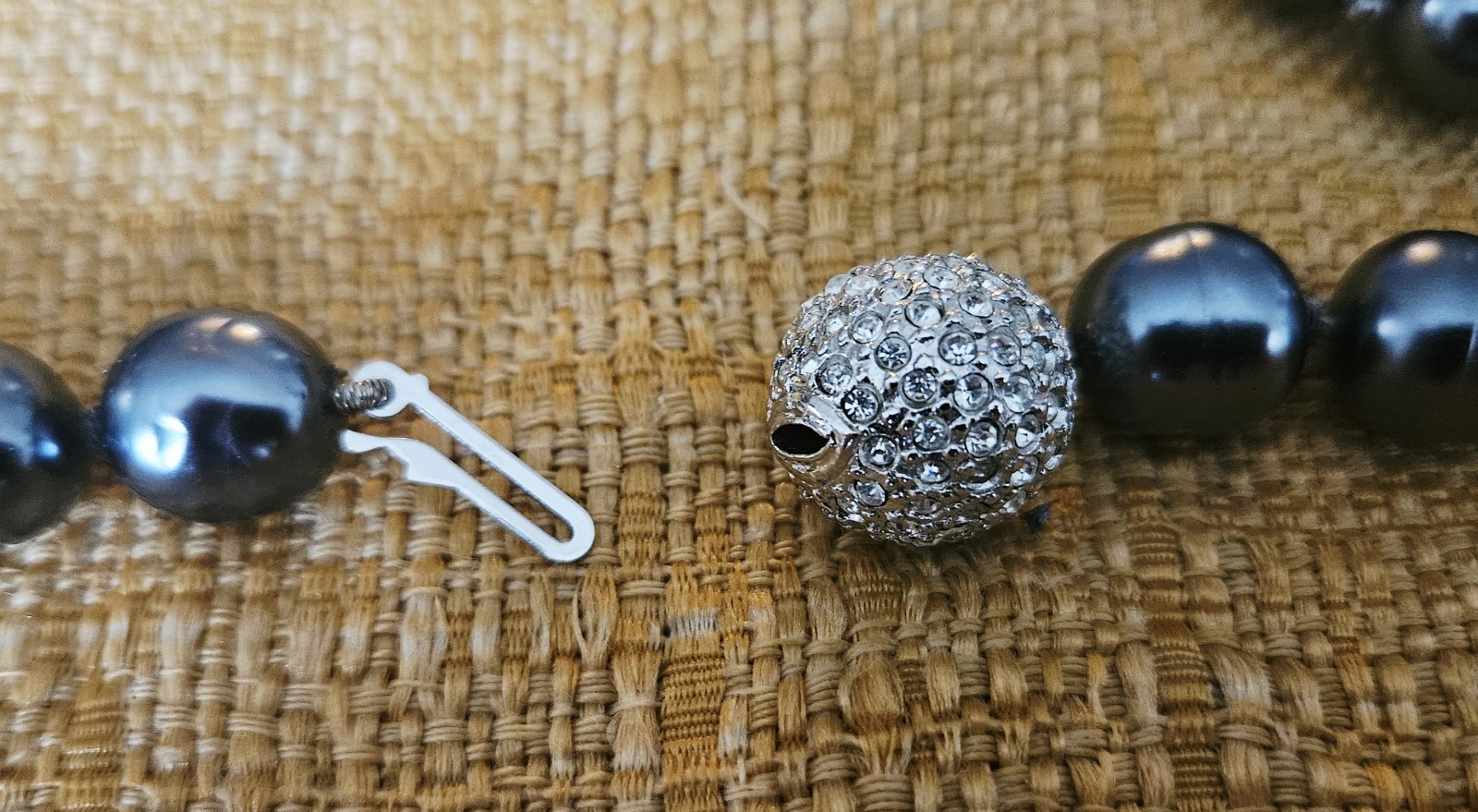 Vintage Carolee Blue-Gray Pearl Necklace and Earring Set